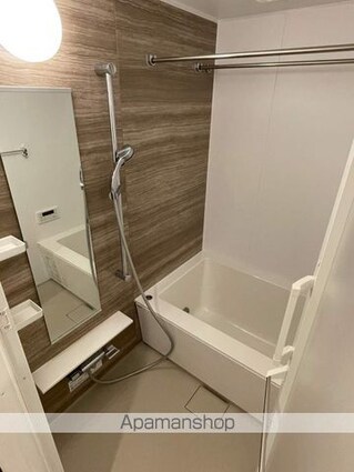 東京都新宿区水道町[1LDK/33.3m2]のバス