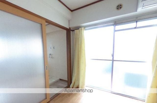 Apartment PONOの内装写真