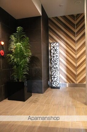 スパシエロッサ池袋[1K/20.7m2]のエントランス