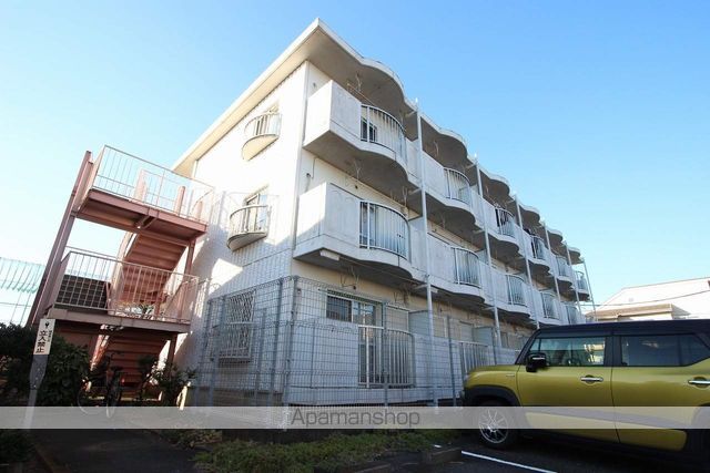 立川市柏町のマンションの外観1