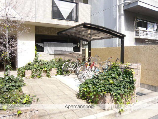 ルミエール東塚口の玄関写真