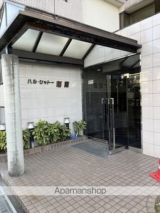 和歌山県海南市日方[2LDK/61.9m2]のエントランス