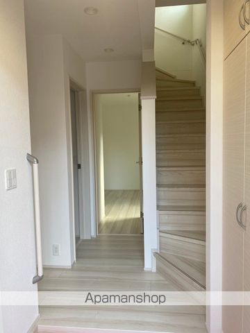 リナージュ岸和田市額原町01の内装写真