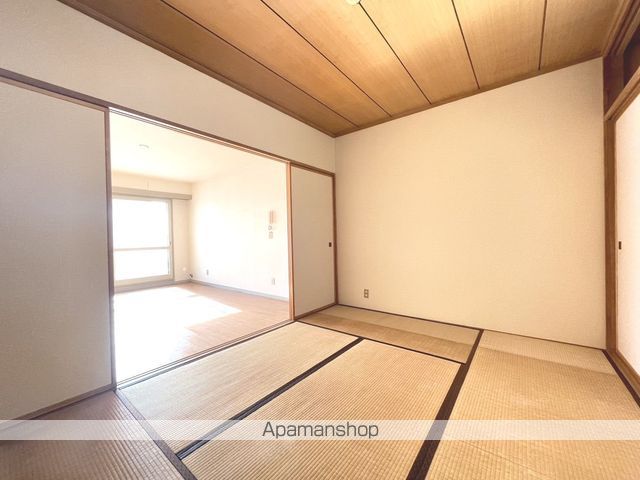 シャトーかなほりの内装写真