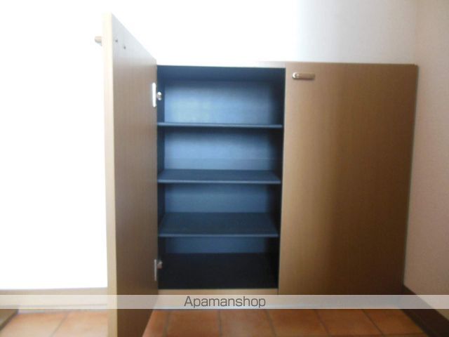 レェーヴ江向の内装写真
