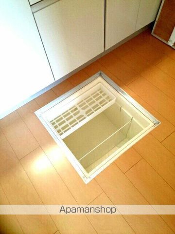 プラシード柿の木坂の内装写真