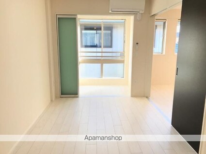 キトルス[1LDK/42.34m2]のリビング・居間