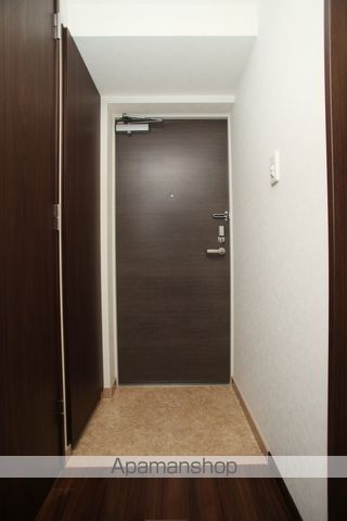 セレニテ梅田北PREMIUMの内装写真