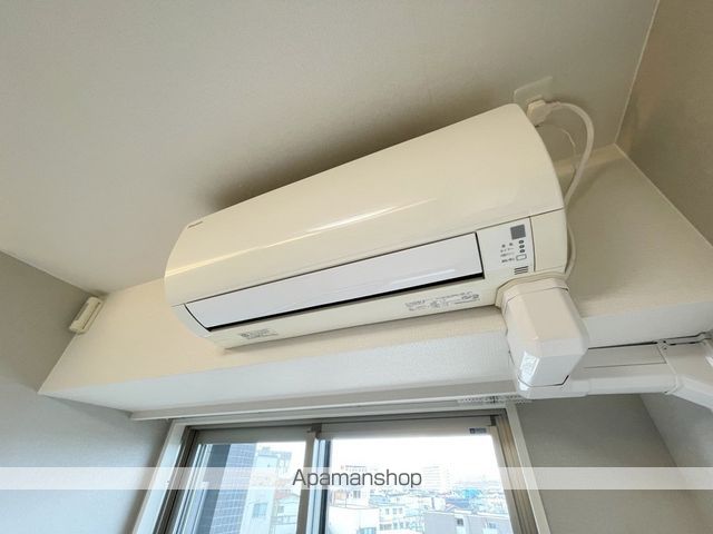 プレミアム菱屋西の内装写真