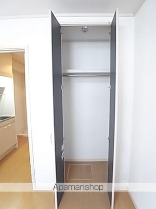 ヴィーアコルテ[1K/23.2m2]の収納