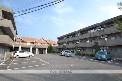 ガーデンクレストⅡ[1R/28.8m2]の外観1