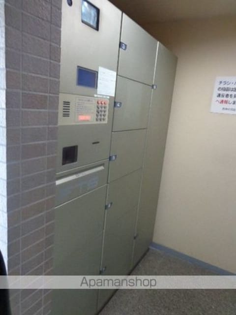 府中中河原パーク・ホームズ[2LDK/58.17m2]の共用部6