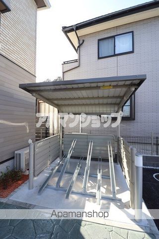 ミヤビ ストーンの玄関写真