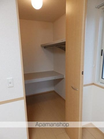 山口線 湯田温泉駅 徒歩20分 2階建 築16年の内装写真