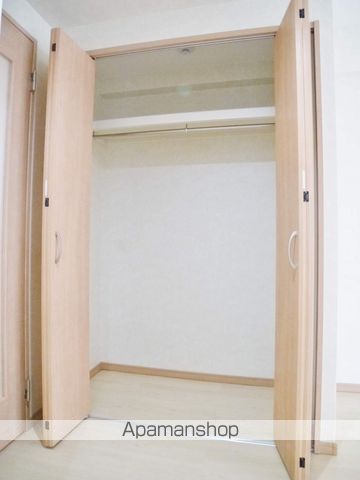 ウイング21中山下IIの内装写真