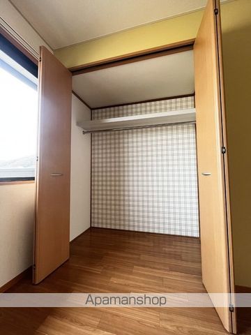 シャトレ・アン津高IIの内装写真