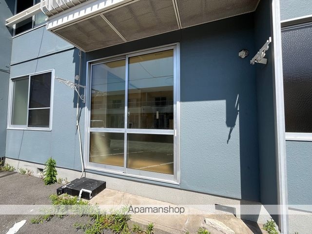 和歌山県和歌山市西小二里３丁目[1LDK/37.9m2]のバルコニー