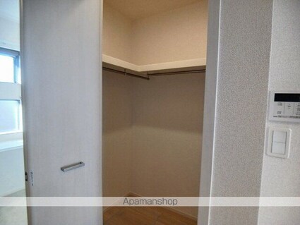 キャトルメゾン[1R/40.94m2]の収納