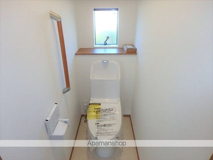 Ｉ－ｗｏｏｄ日吉町[3LDK/81.56m2]のトイレ