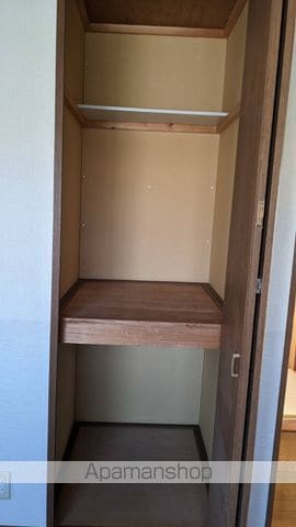 ハイツ立木A棟の内装写真