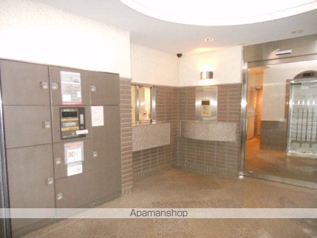 カーサ大井町の玄関写真