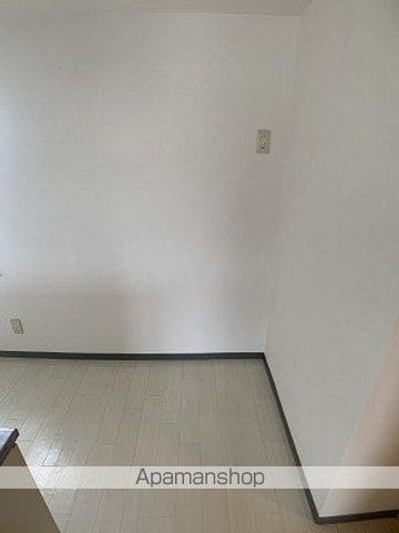 T’S COURT 南10条の内装写真