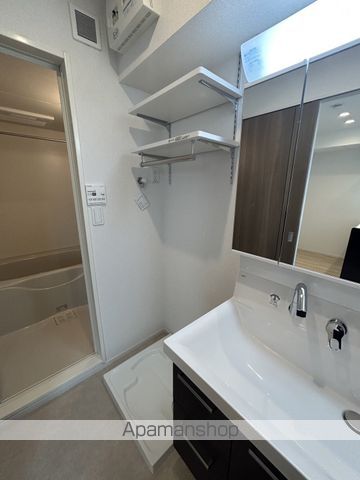 ステーブル上流の内装写真