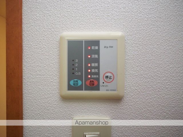 CANVASSすすきのの内装写真