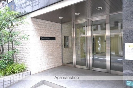 コンフォリア池袋[1R/32.82m2]のエントランス