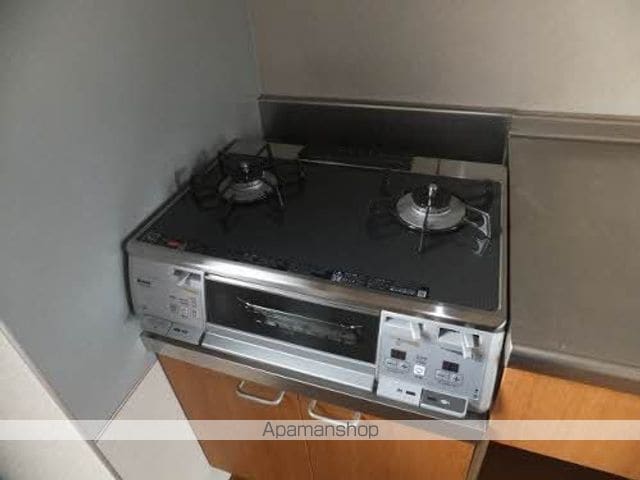 ローズタウン 2番館の内装写真