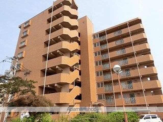 舘坂マンションの外観写真