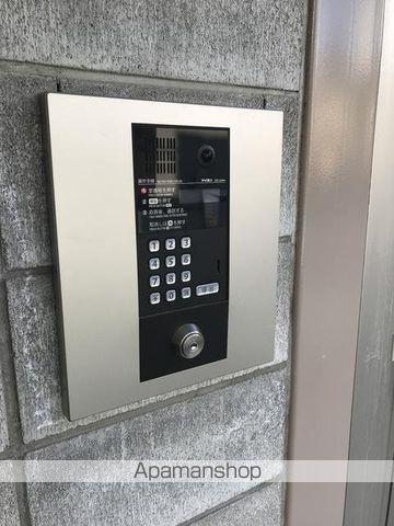 モンテリオ新小岩の玄関写真