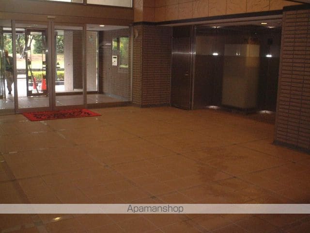 ライオンズマンション千葉グランドタワーの外観写真