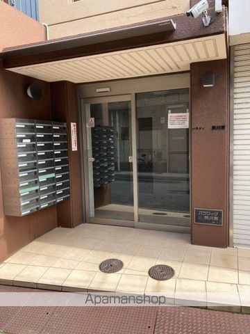 パラツィーナ夙川東の玄関写真