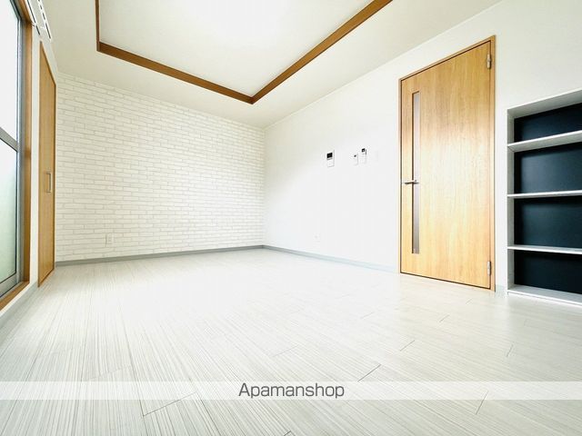 セレブ千林大宮の内装写真