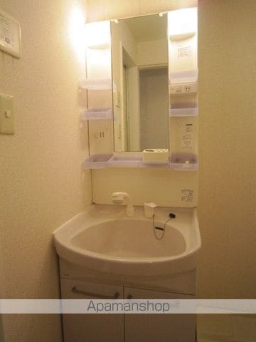 センプリーチェの内装写真