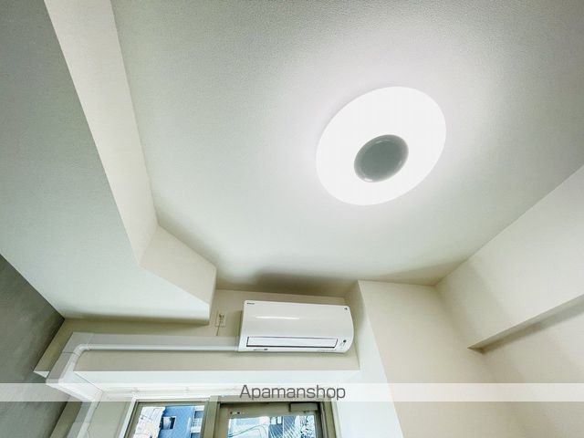 プレサンス大須観音ビザリアの内装写真