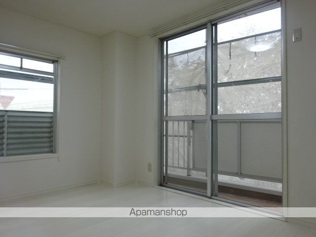 Eight BuildingIの内装写真