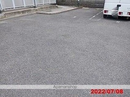 レオパレスコンチェルト２００８[1K/19.87m2]の駐車場