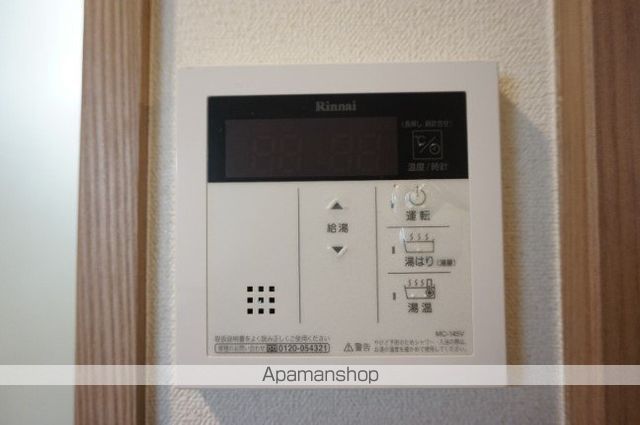 プレサンスジェネ浅草WESTの内装写真