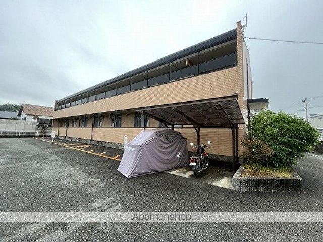 リバーサイド市川の外観写真