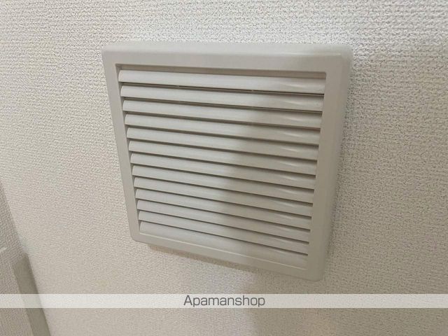 セレニテ本町リアンの内装写真