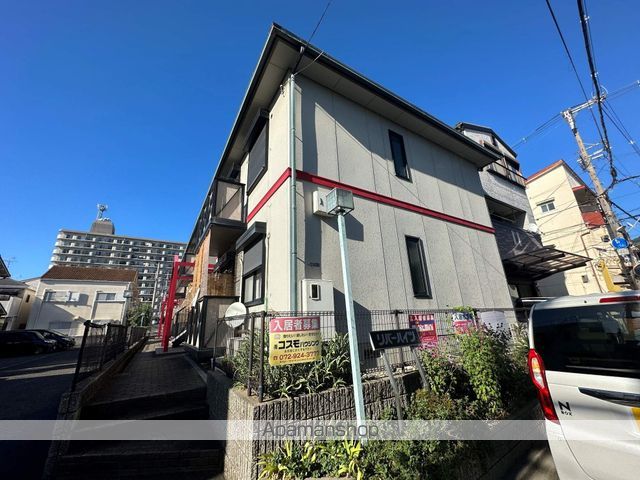 リバーハイツの外観写真