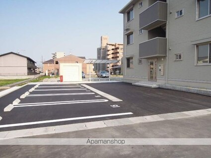 グロリア　Ｂ棟[1LDK/40.04m2]の駐車場