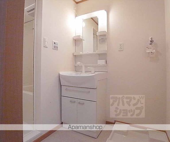 富小路四条マンションの内装写真