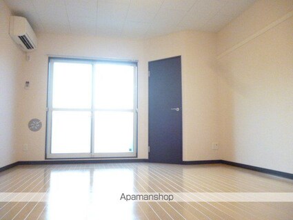 レオネクストマ　メゾン[1K/30.84m2]のリビング・居間2