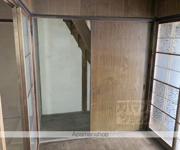 桂千代原町貸家の内装写真