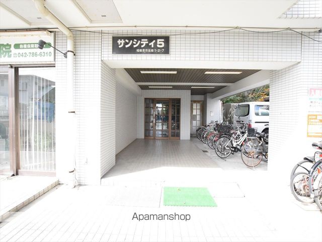 サンシティ5の玄関写真