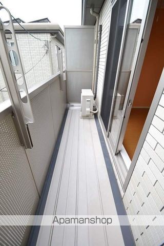 コーカサスBの内装写真