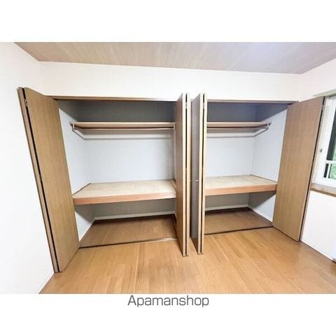 シャトー山鼻の内装写真